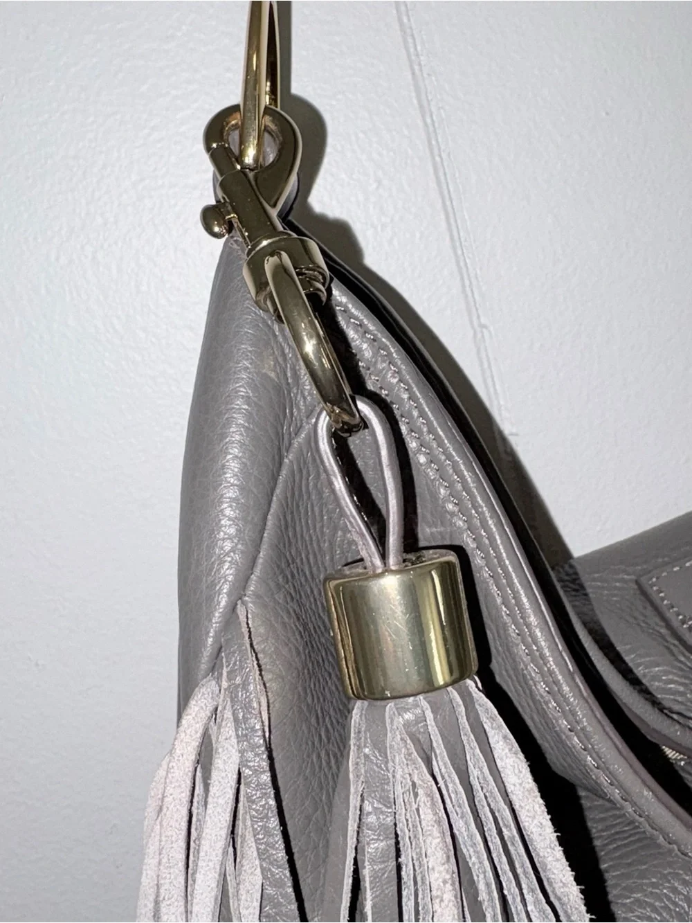 G.I.L.I. Genuine Leather Stirrup Fringe Hobo Shoulder Bag Gray Gold Hardware